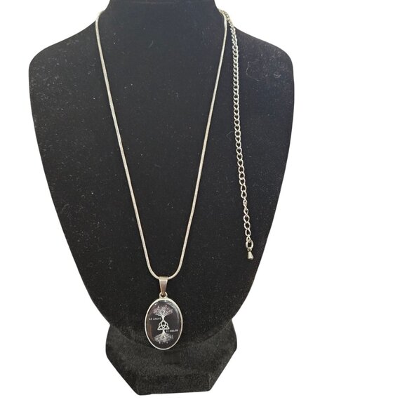 Tree Of Life Celtic Triquetra Trinity knot Spiritual As Above So Below Pendent - Picture 4 of 4